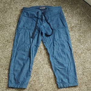 Tommy Hilfiger Women's Cotton Capris Blue Lightweight Summer Pants Size 6